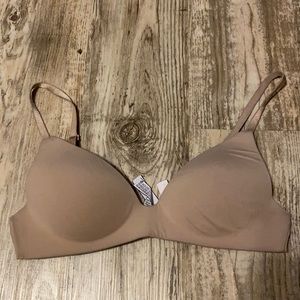 Wireless Victoria’s Secret bra
